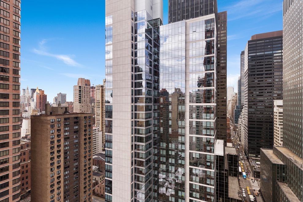 New York City Real Estate | View East 40th Street | 2 Beds, 2 Baths | View 1