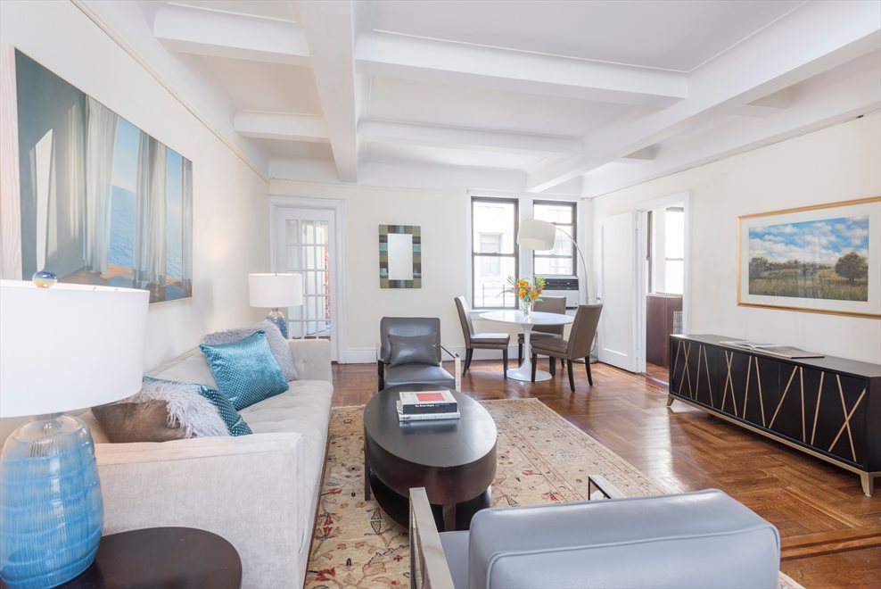 New York City Real Estate | View West 86th Street | 2 Beds, 2 Baths | View 1