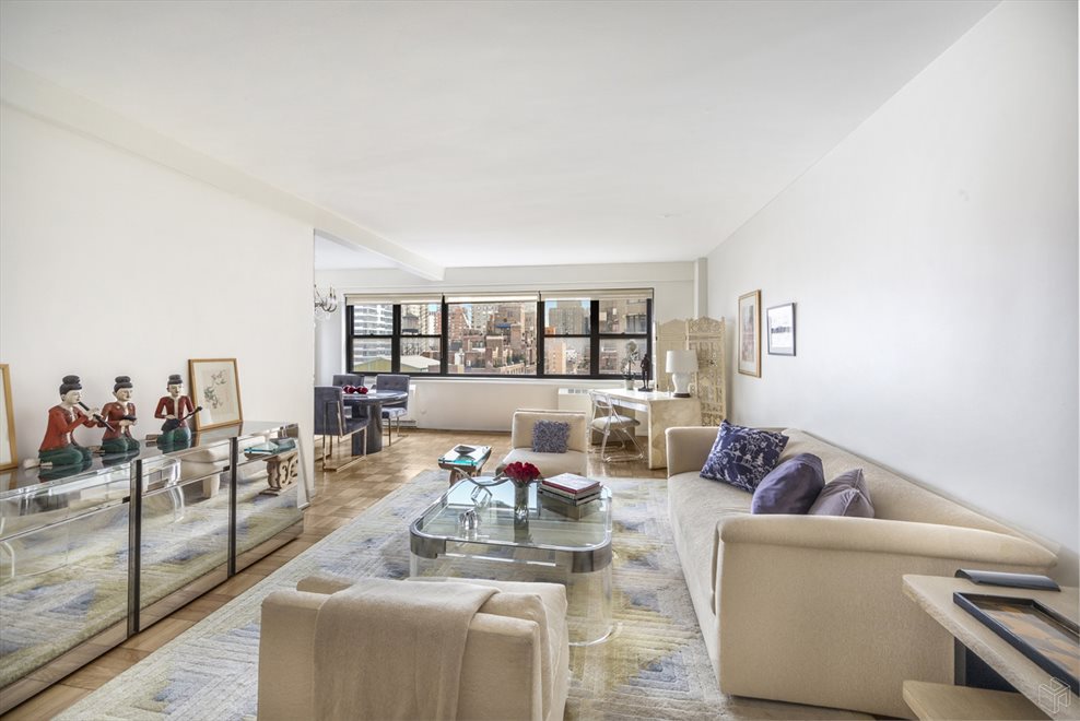 New York City Real Estate | View East 72nd Street | 2 Beds, 2 Baths | View 1