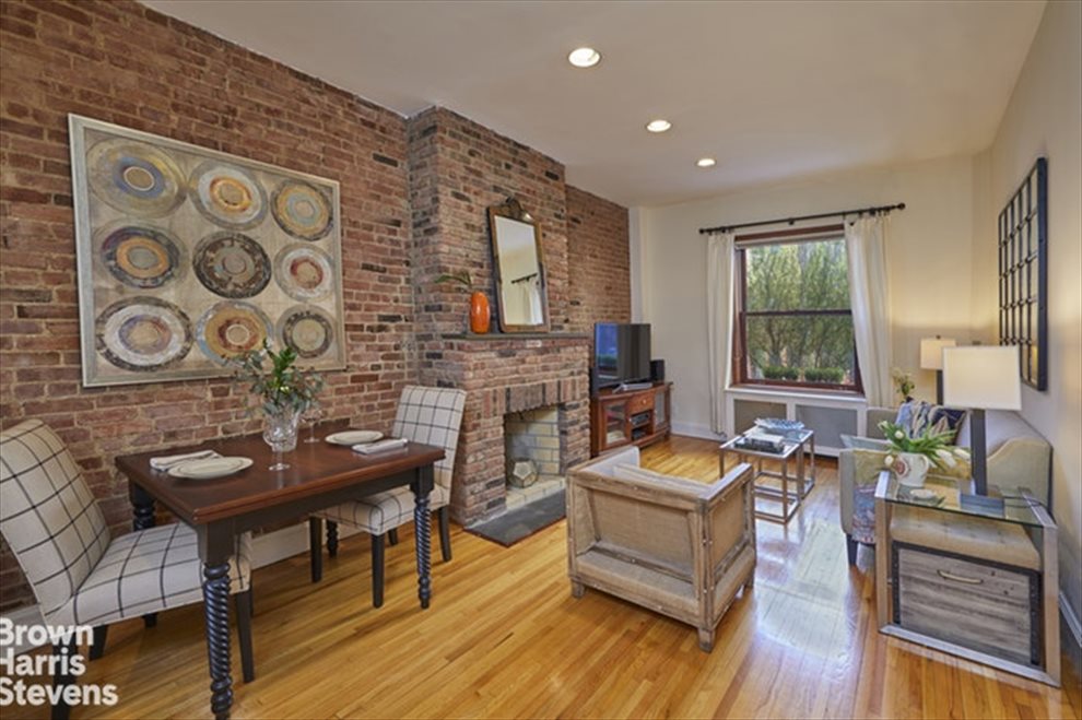 New York City Real Estate | View West 77th Street | 1 Bed, 1 Bath | View 1