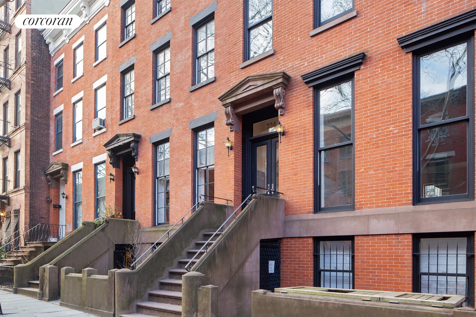 Cobble Hill Real Estate, Cobble Hill Homes for sale, Cobble Hill Agents