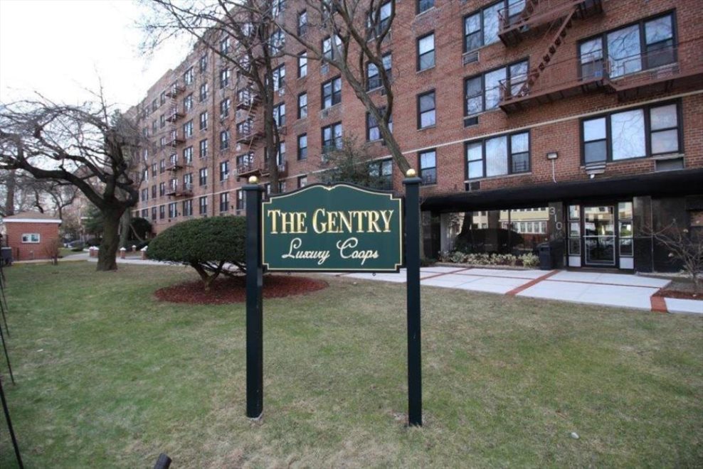 The Gentry Apartment 330 Lenox Road Brooklyn Corcoran