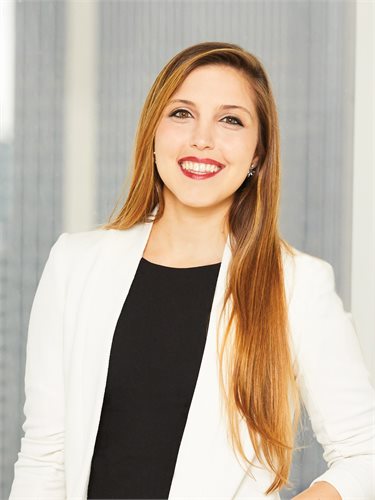 Ashley Bernardes, a top real estate agent in New York City for Corcoran, a real estate firm in Williamsburg Bedford.