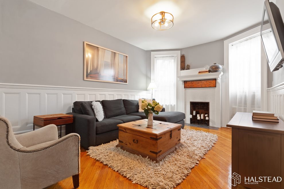 New York City Real Estate | View West 113th Street | 2 Beds, 1 Bath | View 1