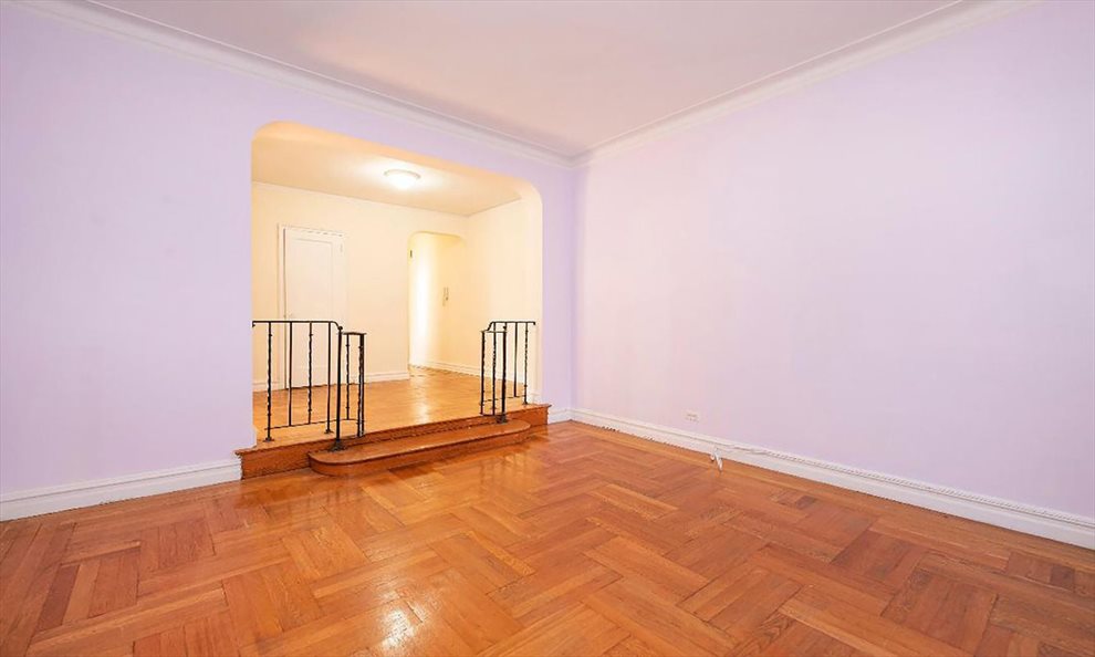 New York City Real Estate | View 325 East 77th Street, 6C | 2 Beds, 1 Bath | View 1