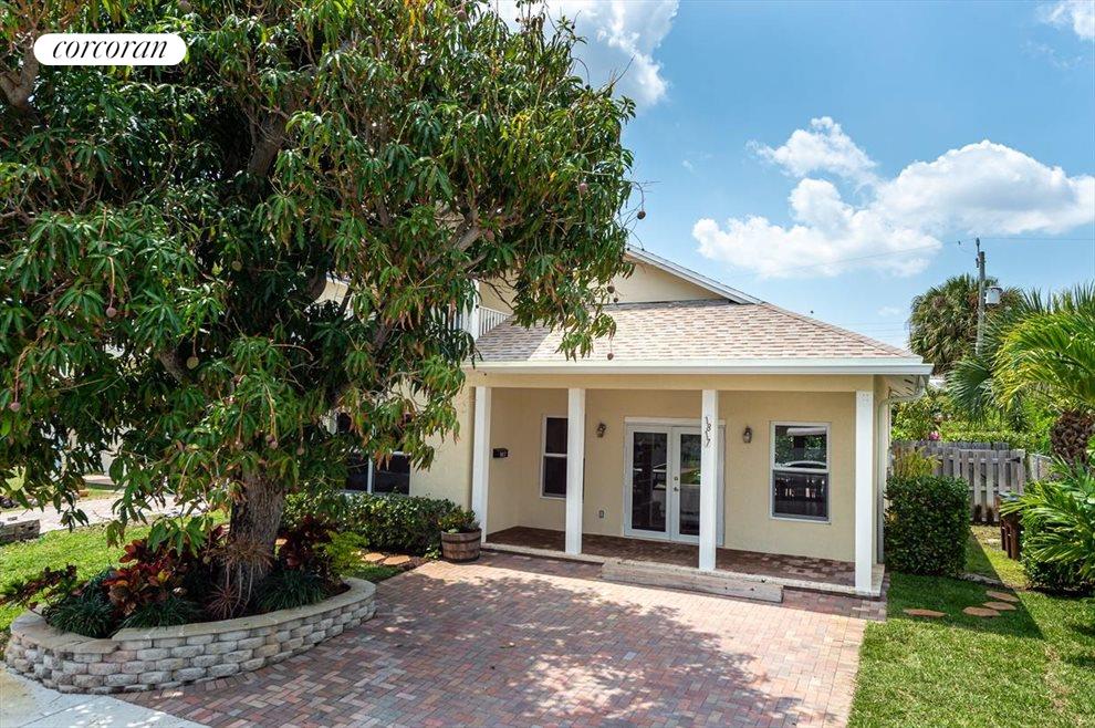 1817 North Lakeside Drive, Lake Worth Beach, FL 33460 Property for sale