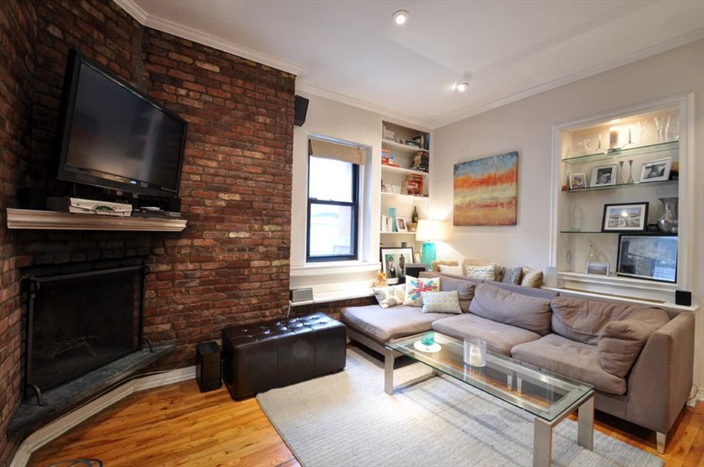 New York City Real Estate | View West 10th Street | 1 Bed, 1 Bath | View 1