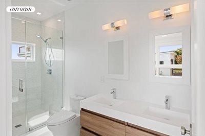The Hamptons Real Estate | View 23 Fairview Road | guest bath | View 20