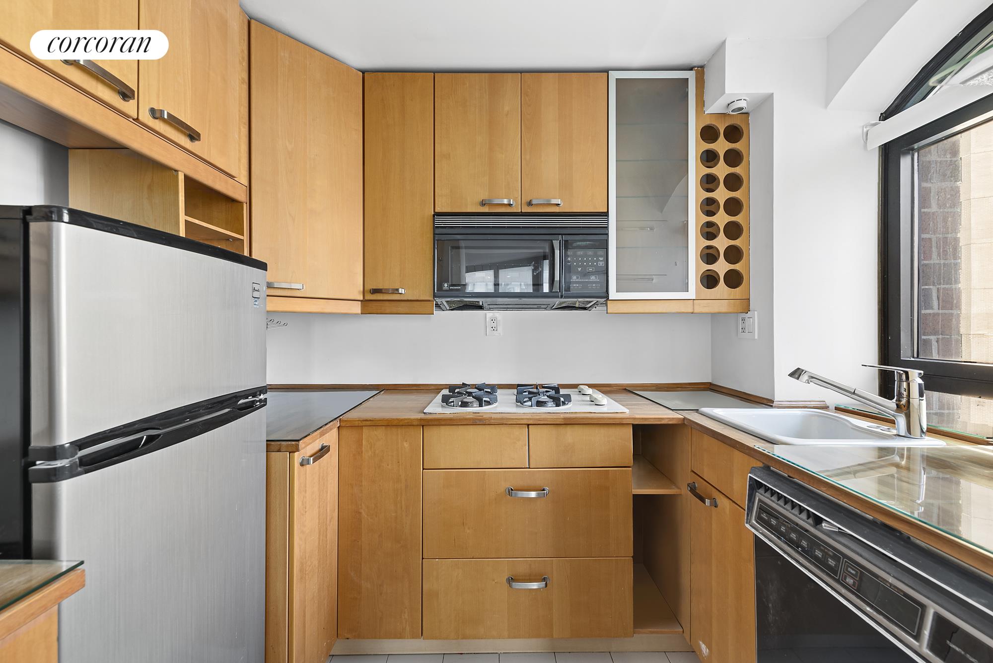 52 East End Avenue, #8A