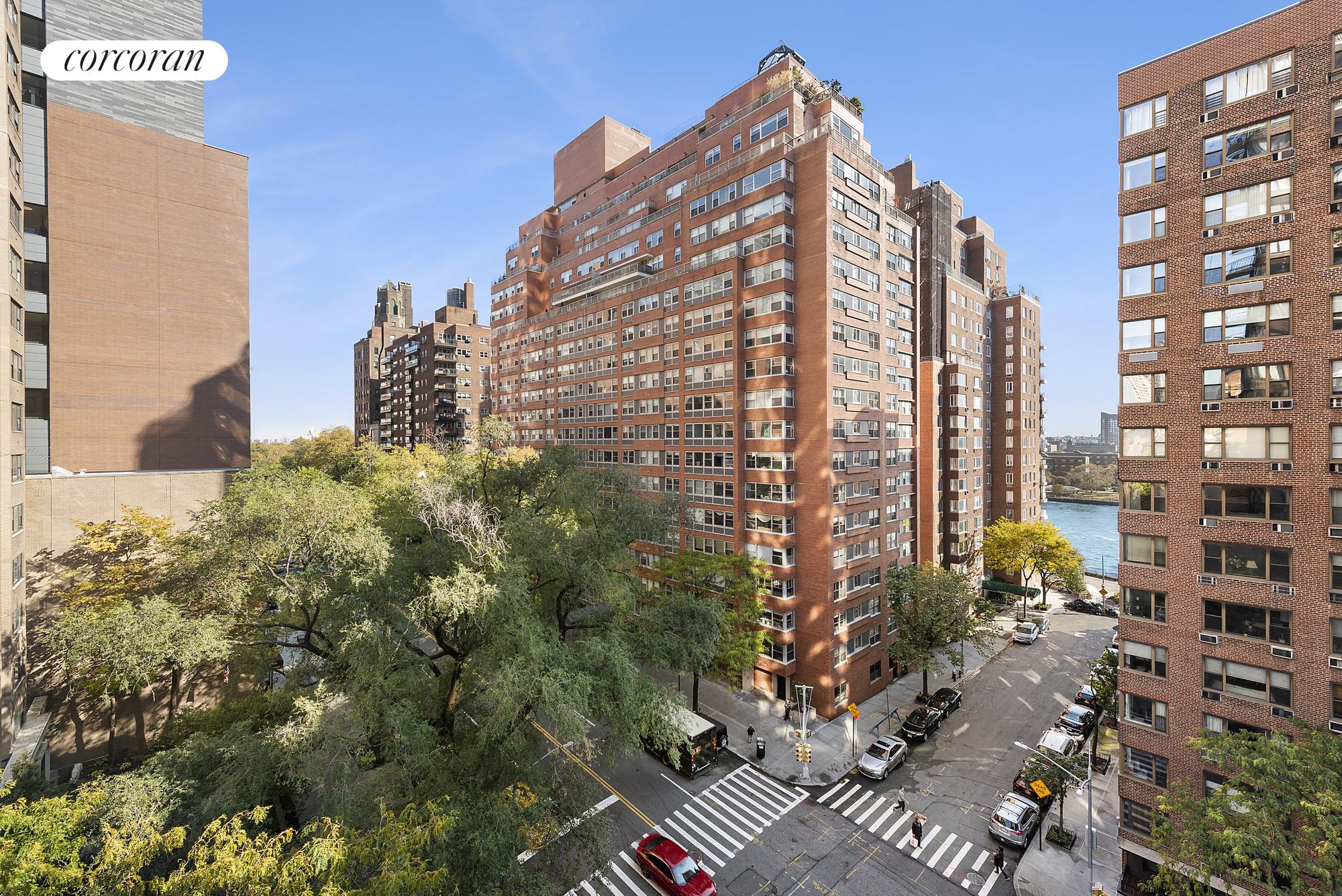 52 East End Avenue, #8A