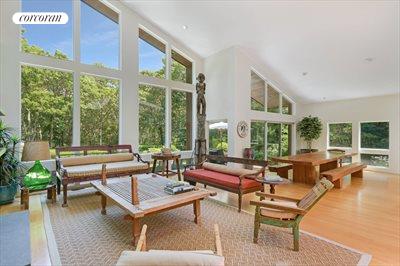 The Hamptons Real Estate | View 8 Kettle Court | room 8 | View 9