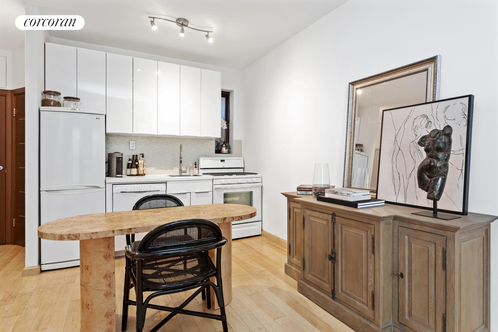 5 Weehawken Street, #4B