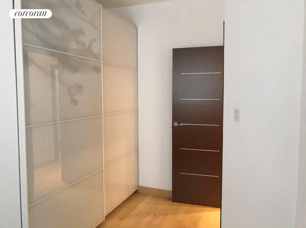 5 Weehawken Street, #4B