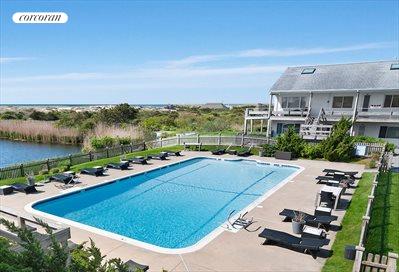 The Hamptons Real Estate | View 379 Bluff Road, Unit 208 & 209 | room 2 | View 3