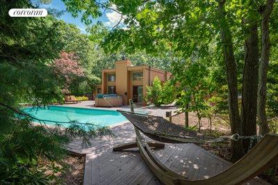 The Hamptons Real Estate | View 62 Woodland Drive | Peaceful, quiet location | View 4