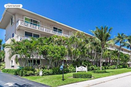 Homes for rent in Palm Beach | View 139 Sunrise Avenue #102 | 2 Beds, 2 Baths