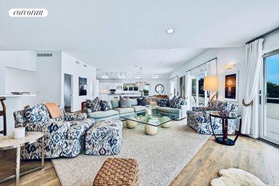 The Hamptons Real Estate | View 11 Fairview Road | room 9 | View 10