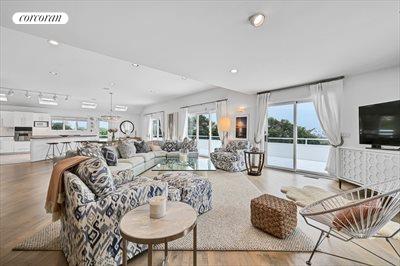The Hamptons Real Estate | View 11 Fairview Road | room 10 | View 11