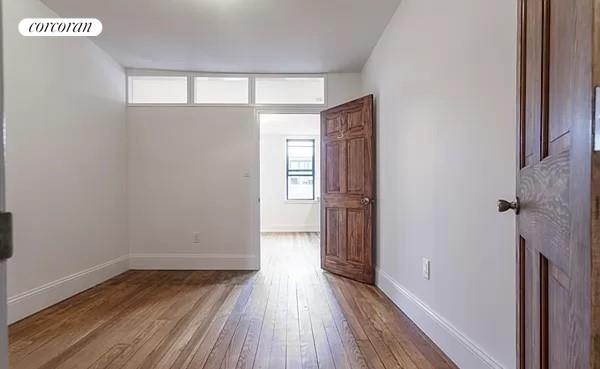 6 Charlotte Street, #2