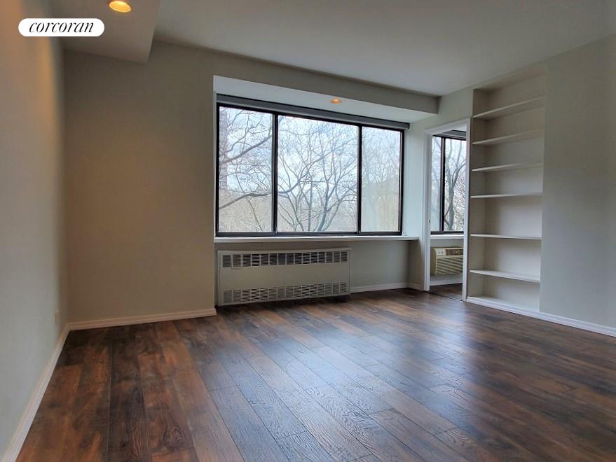 372 Central Park West, #3L