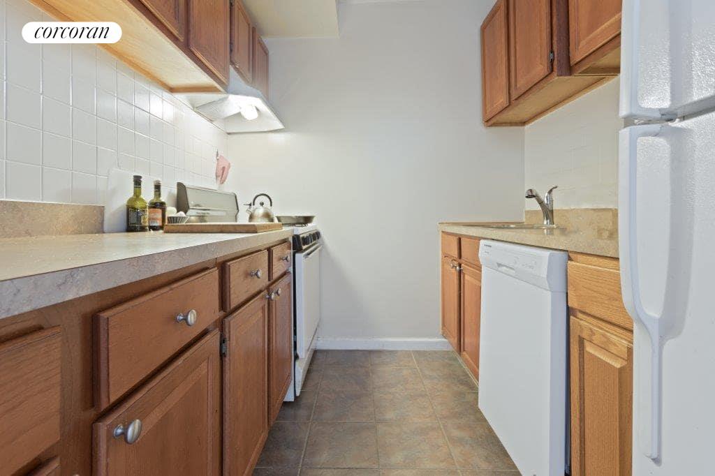 1240 Bedford Avenue, #4B