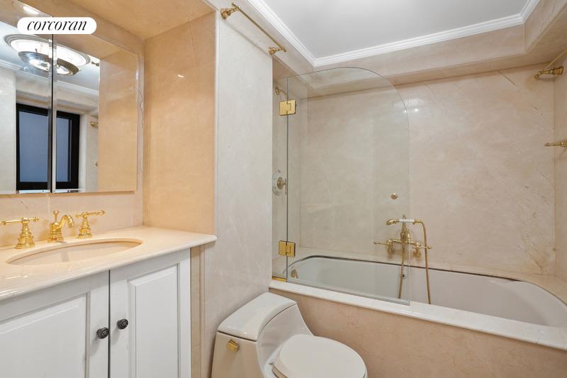 860 Fifth Avenue Upper East Side New York NY 10065