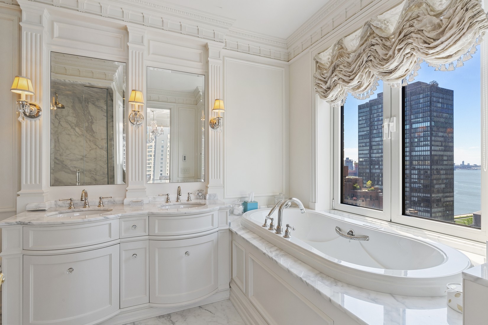 400 East 51st Street Beekman Place New York NY 10022