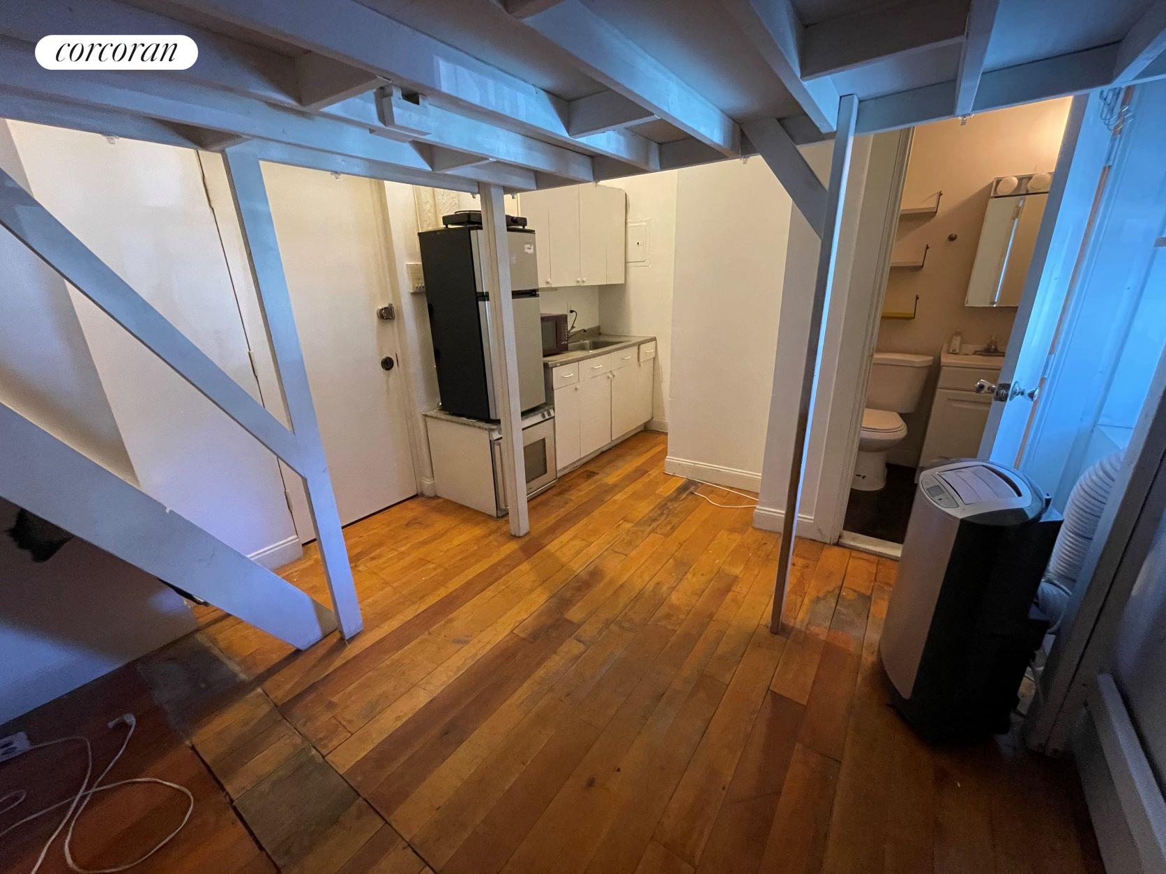 125 Green Street Greenpoint Brooklyn NY 11222