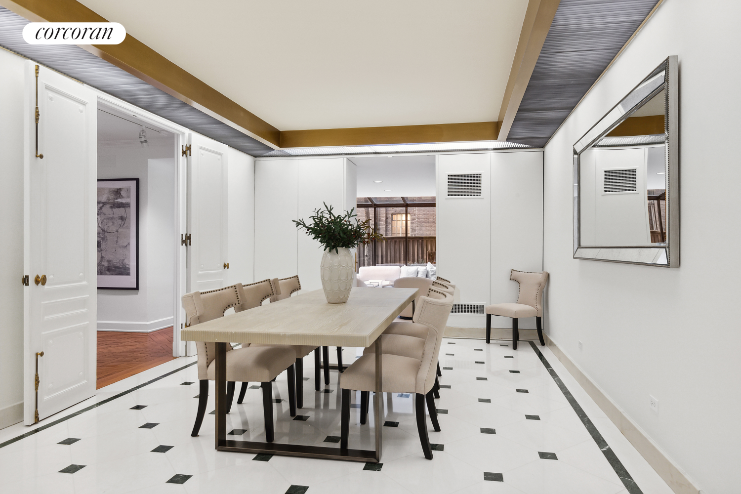 812 Fifth Avenue Upper East Side New York NY 10065