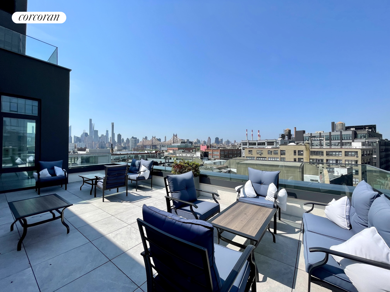 21-59 44th Drive 2D Court Square Queens NY 11101