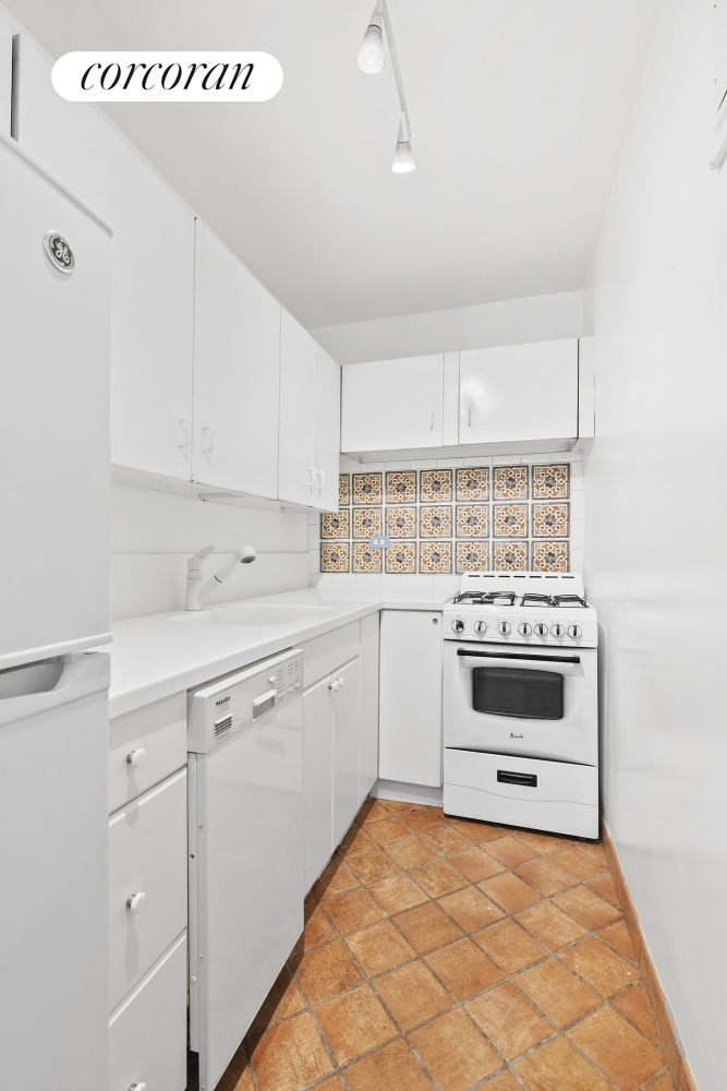 399 East 72nd Street Upper East Side New York NY 10021