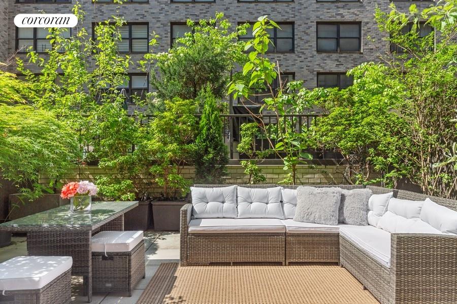 225 East 57th Street Midtown East New York NY 10022