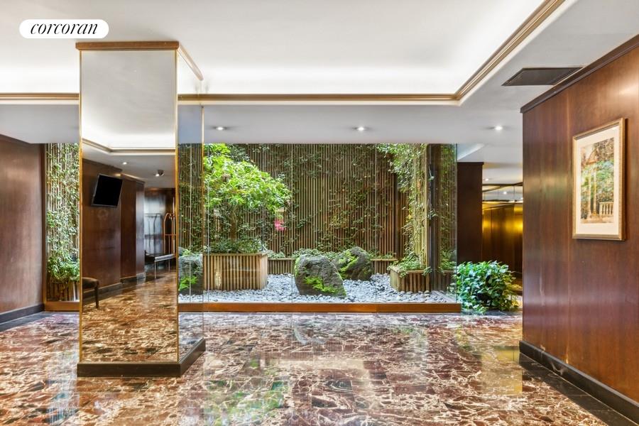 225 East 57th Street Midtown East New York NY 10022