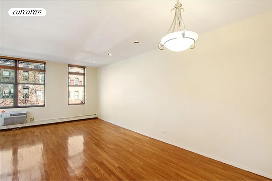 100 Manhattan Avenue Manhattan Valley New York NY 10025