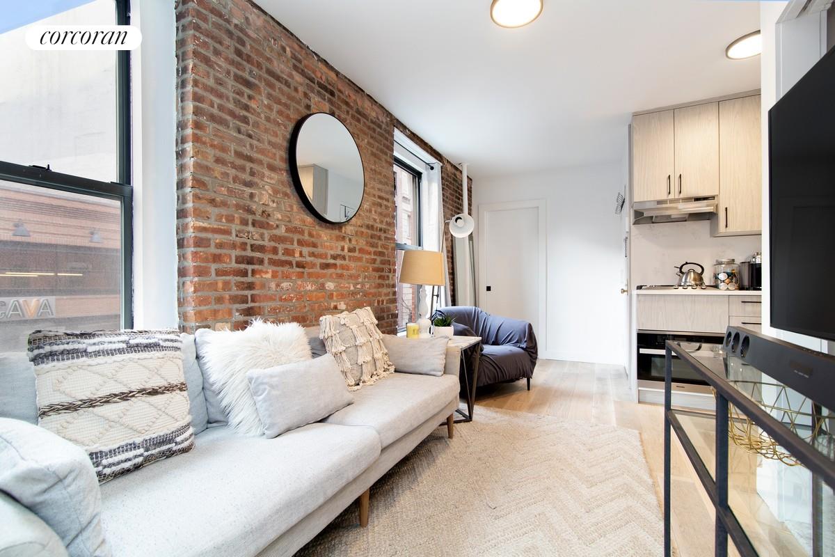 51 Spring Street Little Italy New York NY 10012