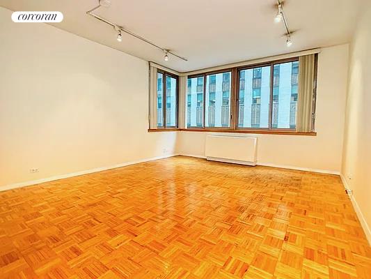 235 East 40th Street Murray Hill New York NY 10016