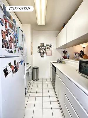 235 East 40th Street Murray Hill New York NY 10016