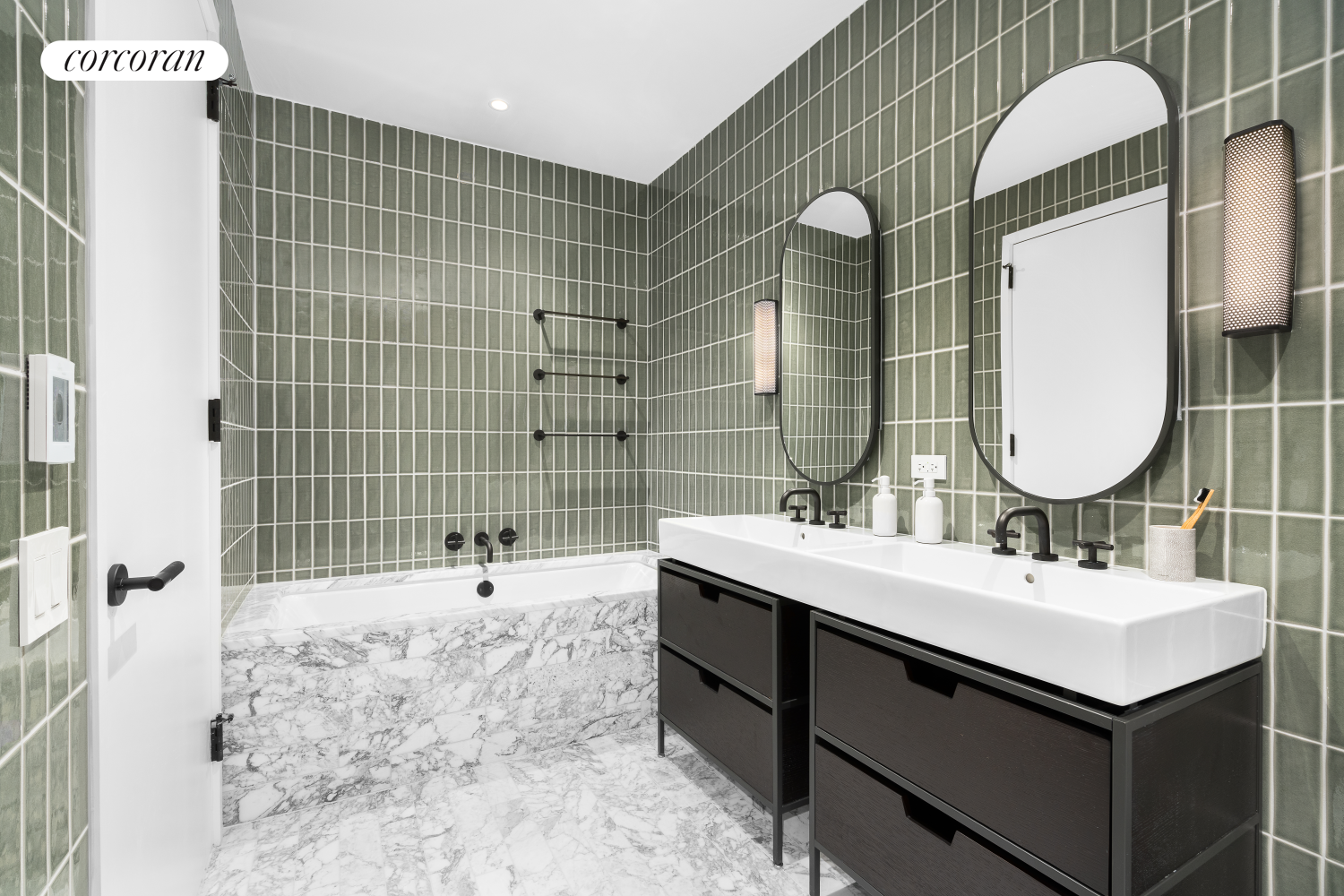 11 Hoyt Street, #47H