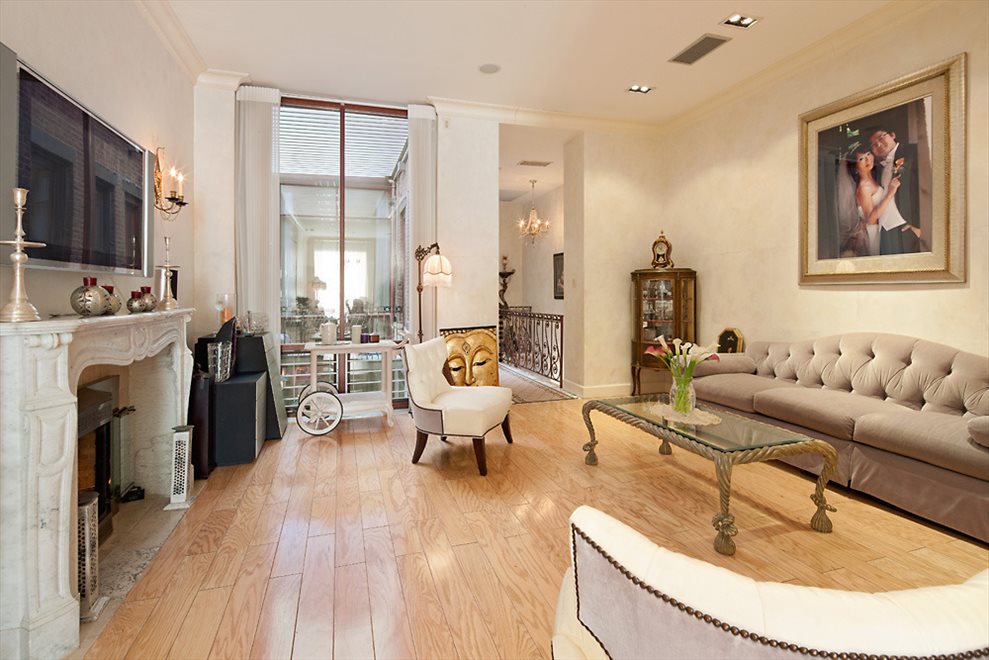 New York City Real Estate | View 131 East 39th Street, 1 | 2 Beds, 2 Baths | View 1