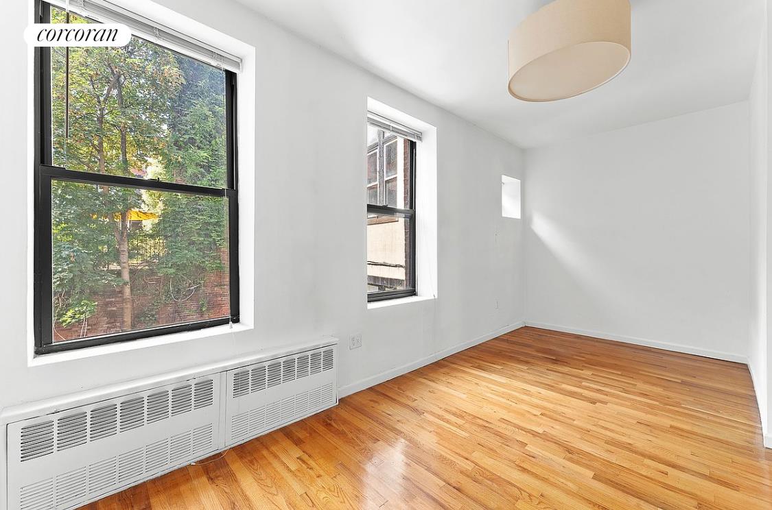 10 Ft Greene Place, #2L