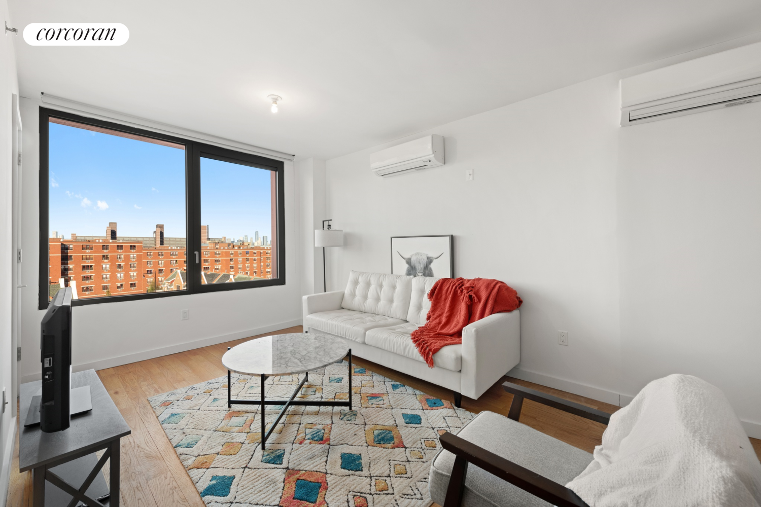123 Melrose Street, #512