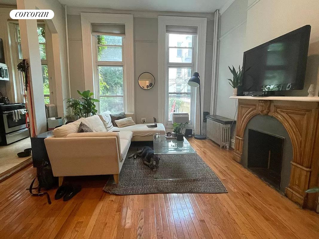 505 Vanderbilt Avenue, #PARLOR
