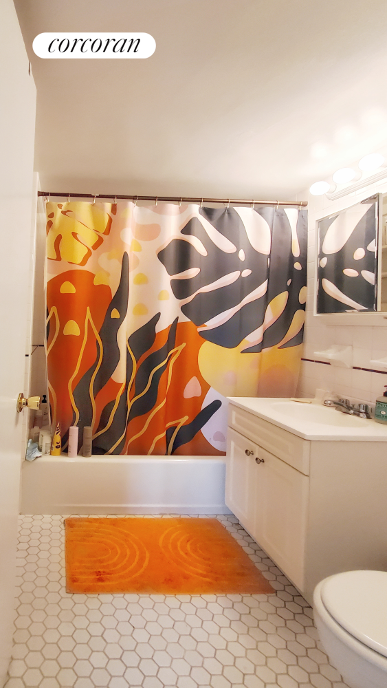 200 West 16th Street, #15K