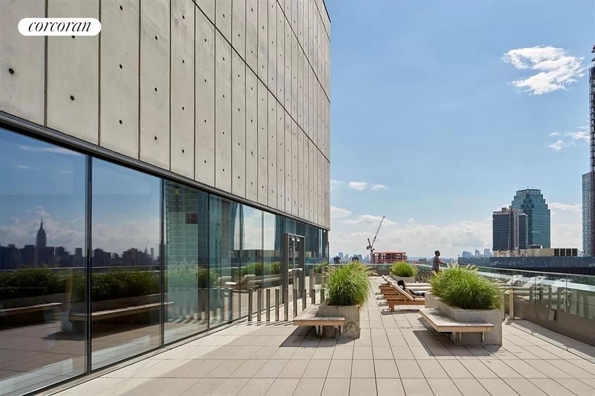 29-11 Queens Plaza Nor, #30D