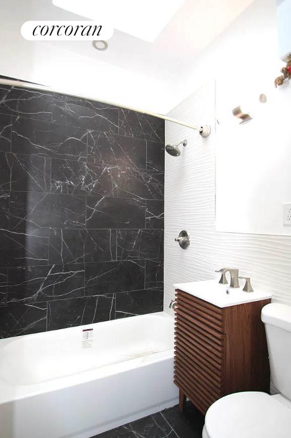 859 Knickerbocker Avenue, #2F