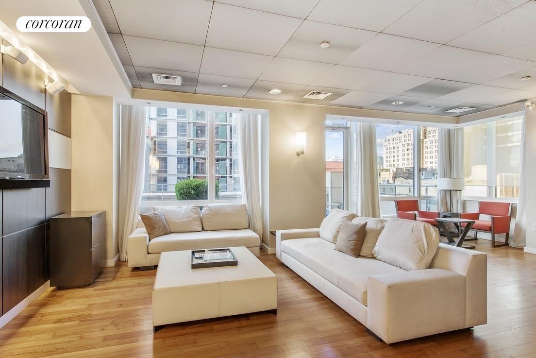 247 West 46th Street, #1805