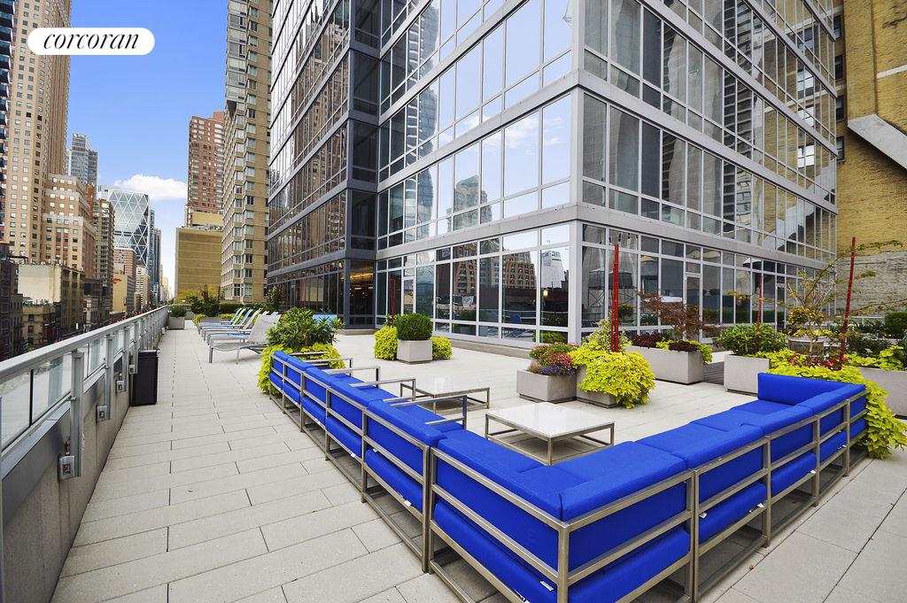 247 West 46th Street, #1805
