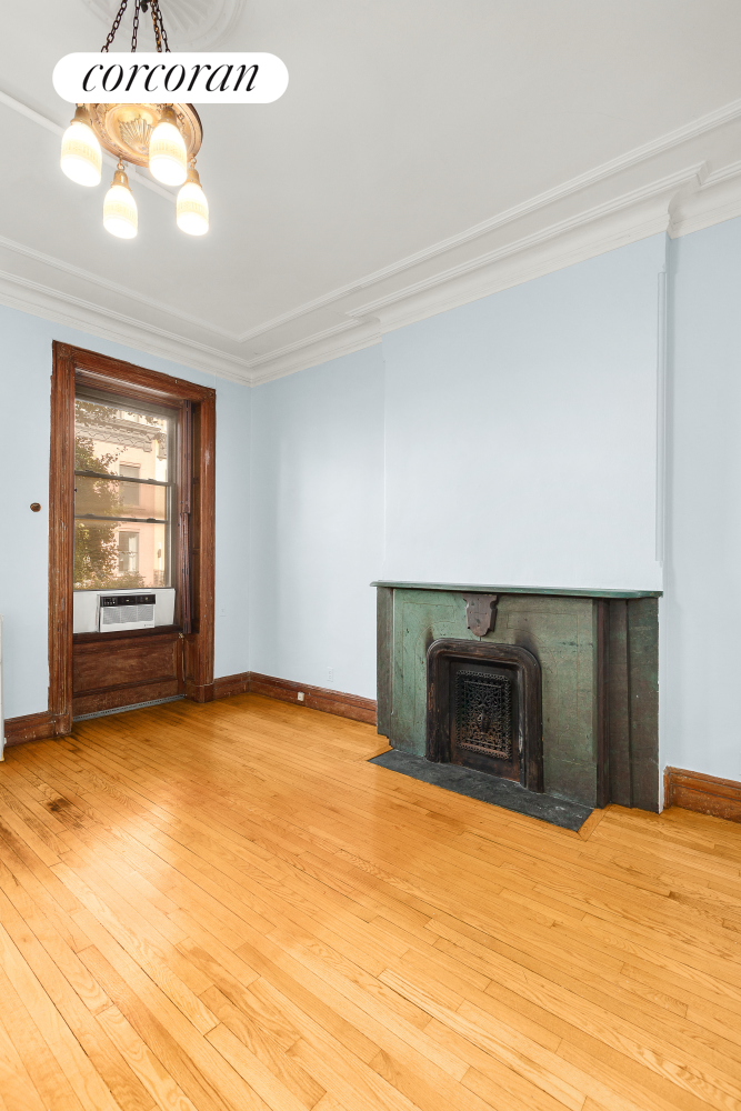 362 West 46th Street, #2NDFLOOR