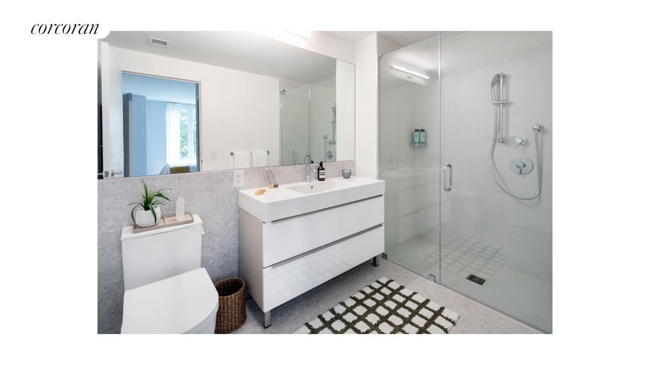 30-77 Vernon Boulevard, #PH812W