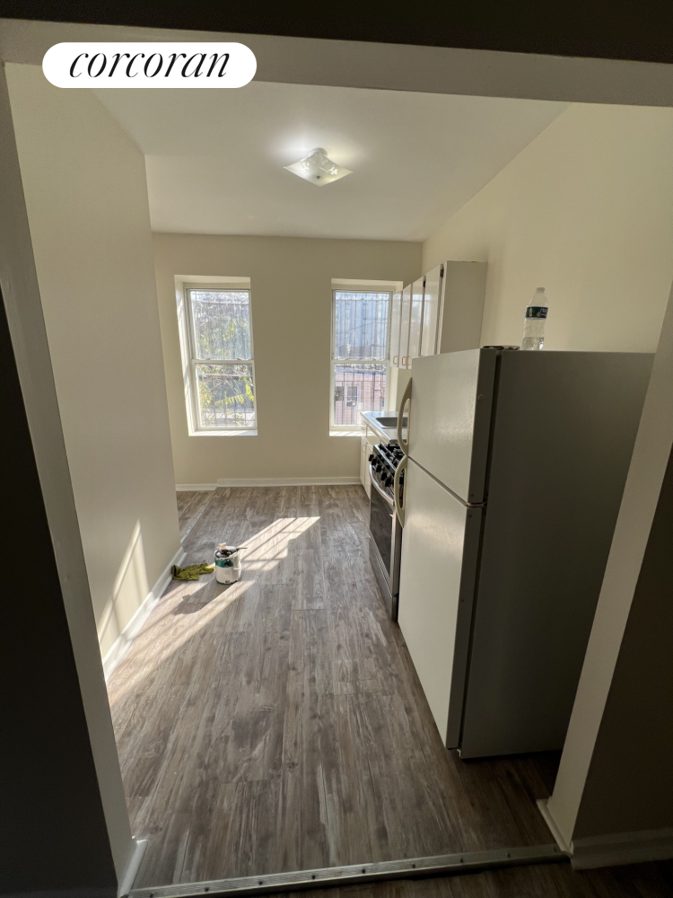 750 Glenmore Avenue, #3